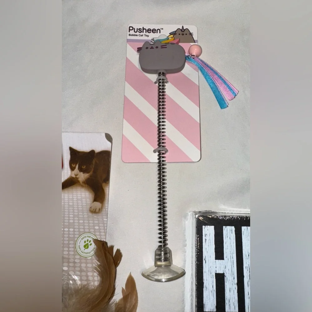 Cat Lover’s Bundle, Cat Toys Mouse & Unicorn and Hisses get Kisses Sign NEW